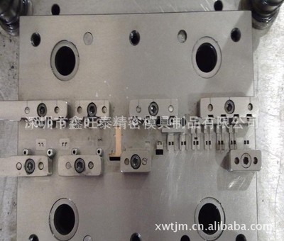 【廠家供應 五金沖壓級進模 不銹鋼產品沖壓?！績r格,廠家,圖片,沖壓模/沖模,深圳市鑫旺泰精密模具制品-