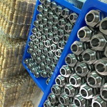  昆山市玉山鎮(zhèn)宏列精密模具廠 主營 精密塑膠模具 五金模